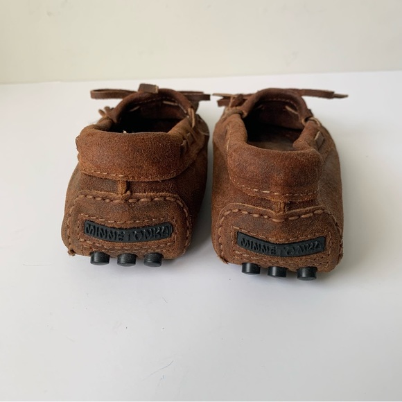 Minnetonka Moccasins - Picture 6 of 8